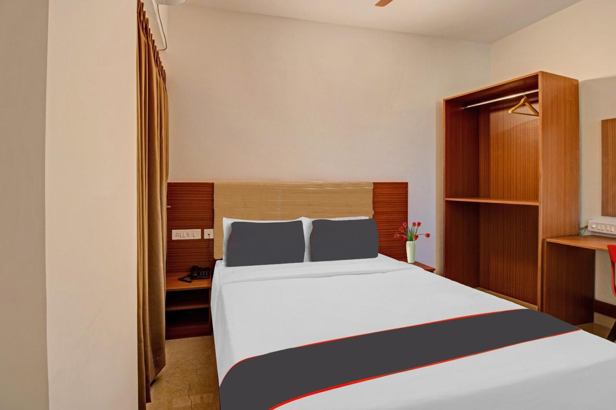 Super Collection O Petals Otium Business Hotel بنغالور المظهر الخارجي الصورة