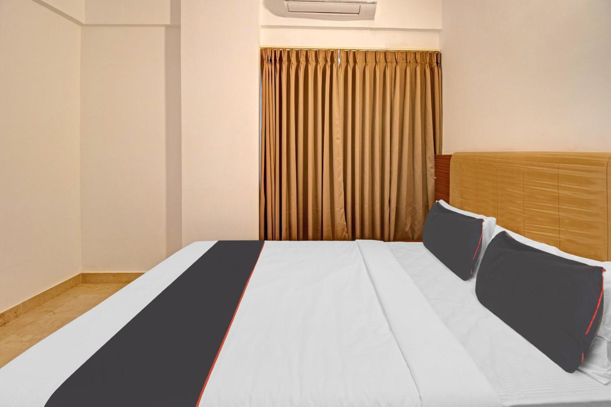 Super Collection O Petals Otium Business Hotel بنغالور المظهر الخارجي الصورة